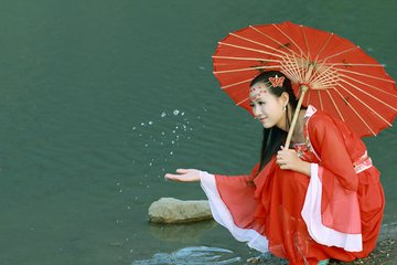 今夜的冷艳照片完整版资源